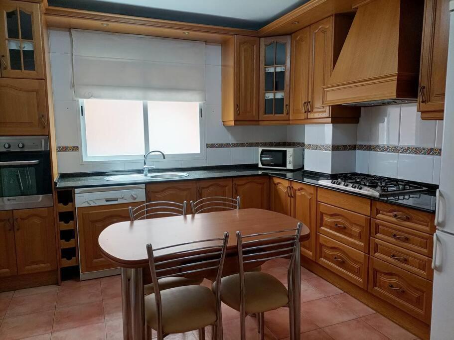 Appartamento Apartamento Centrico En Lorca Esterno foto